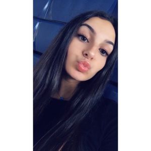 Meet your Posher, Kiara